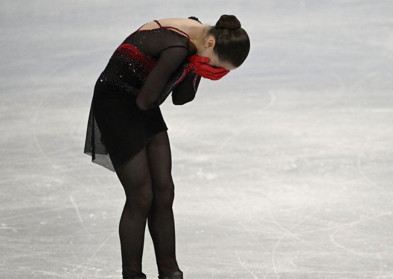 Ruskinji Ščerbakovoj olimpijsko zlato; tinejdžerica Valijeva emotivno se potpuno slomila i u suzama napustila led