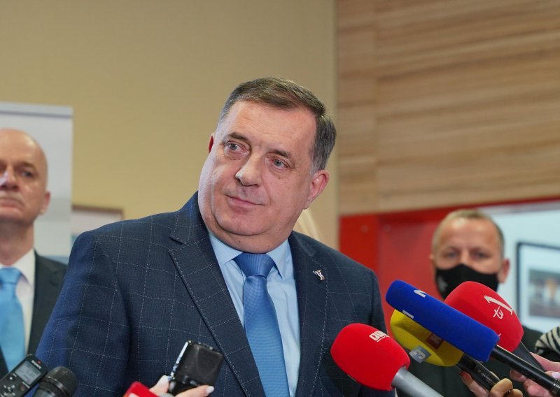 Dodik pozdravio zaključke HNS-a, bošnjačke i građanske stranke poručile da neće dopustiti obnovu Herceg-Bosne i oplele po Milanoviću