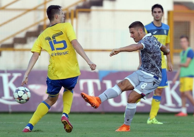 Hajduk četvrtim golom potvrdio pobjedu