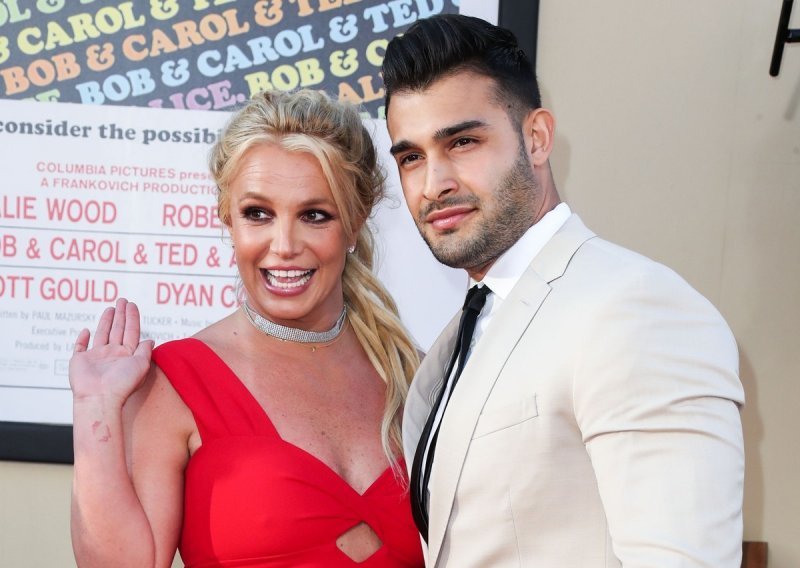 Britney Spears izdaje memoare, a šuška se kako je sklopila jedan od najvećih ugovora u povijesti