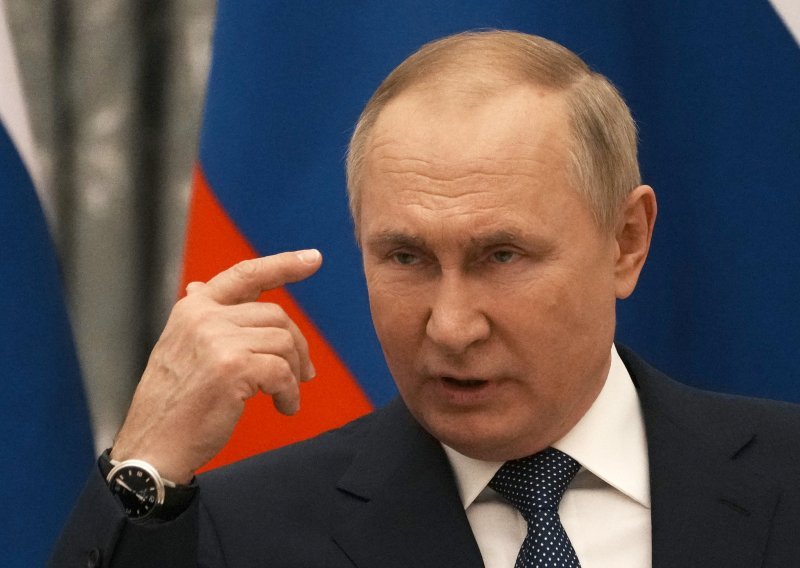 Putinovo ponašanje u ukrajinskoj krizi razotkriva njegov 'izolirani, paranoični' svijet