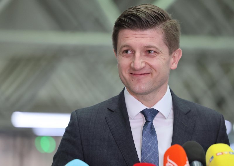 Marić: Čuraj se u Ministarstvu financija dobro uklopio