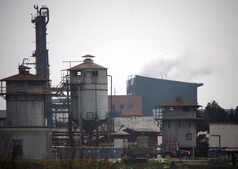 Gubitak rafinerije u Bosanskom Brodu premašio 300 milijuna eura