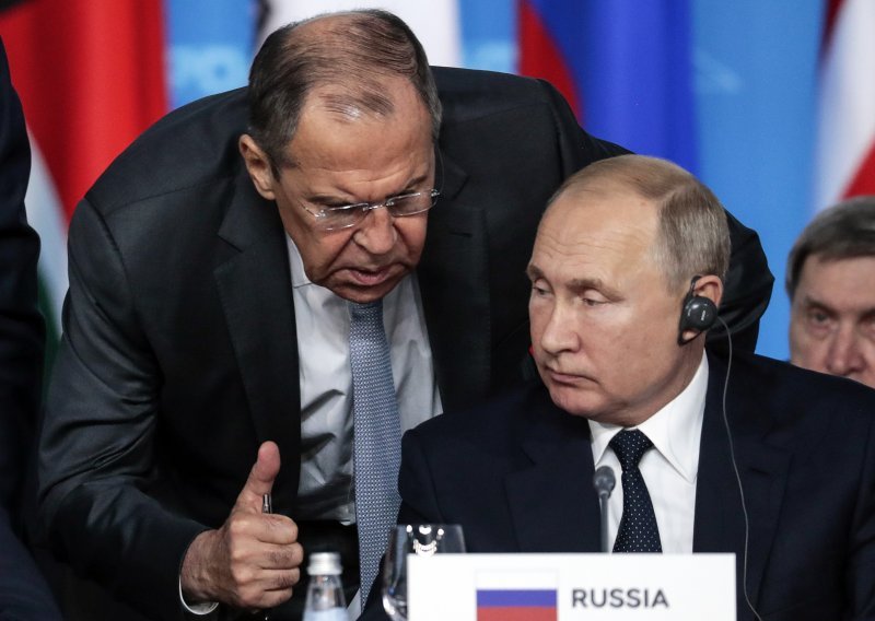 Putin i Lavrov pod sankcijama Britanije, EU i SAD-a; Rusija odgovara: To je znak nemoći Zapada!