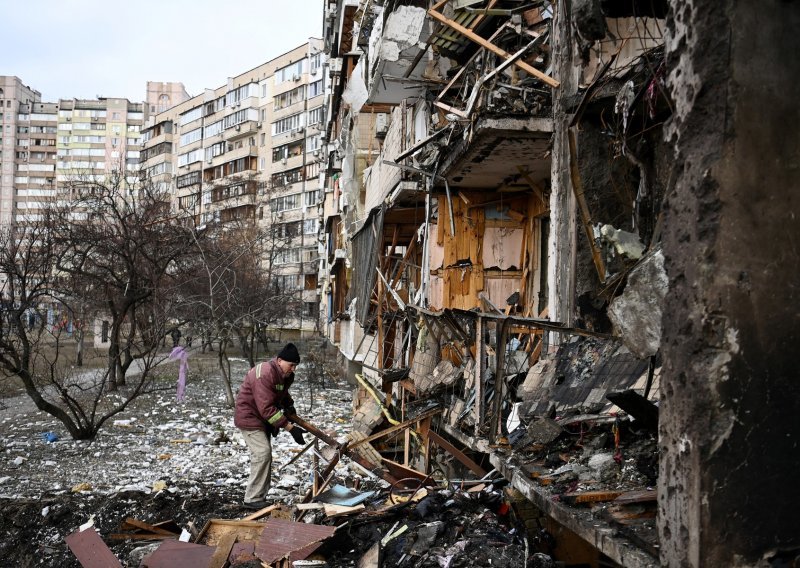 Šestero Grka ubijeno u ruskom bombardiranju sela kod Mariupolja