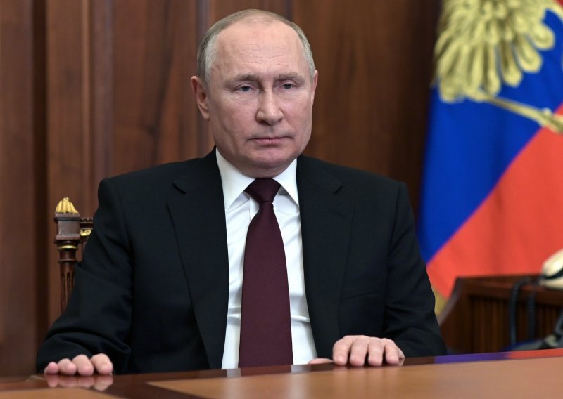 Kremlj kaže da je Ukrajina odbila pregovore, Rusija nastavlja s ofenzivom