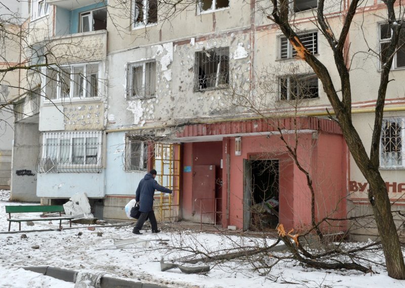 Rusija bombardirala Harkiv, prvi krug mirovnih pregovora bez pomaka