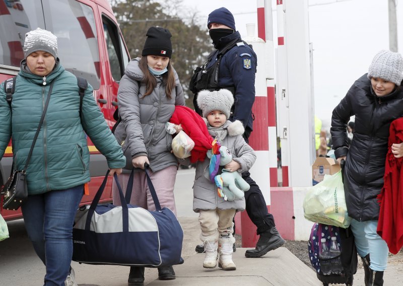 Broj izbjeglih iz Ukrajine dosegnuo 368.000