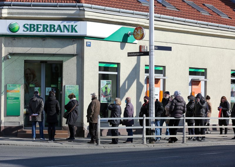 Kostićeva banka poručila: Preuzimanje Sberbanka u ovoj situaciji neizvedivo