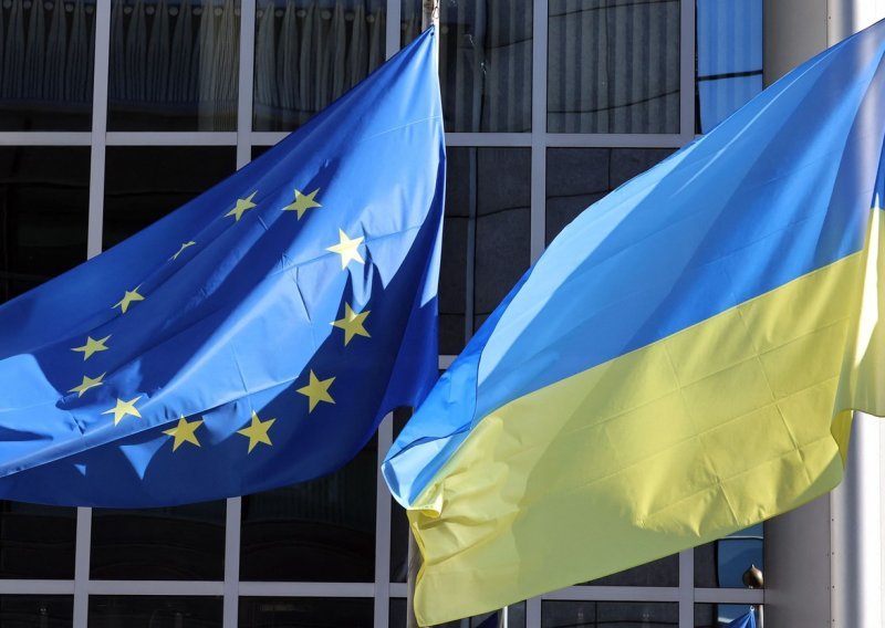 Predsjednici osam država EU-a traže hitne razgovore o članstvu Ukrajine