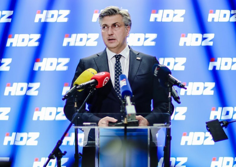 Plenković: Hrvatska vojska podigla stupanj pripravnosti