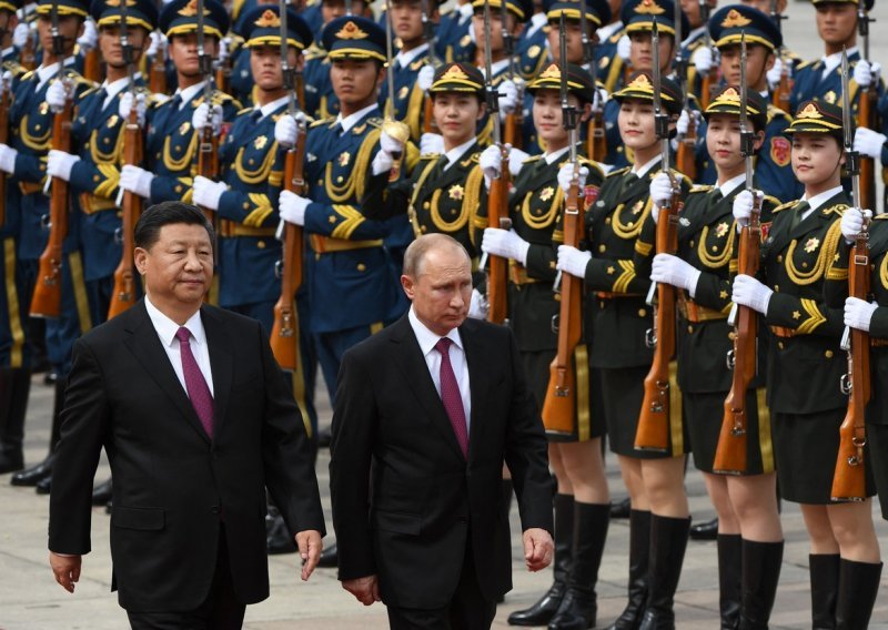 Zapad želi ekonomski slomiti Rusiju, ali Kinezi su ti koji drže ključ za sputavanje Putinove vojne moći