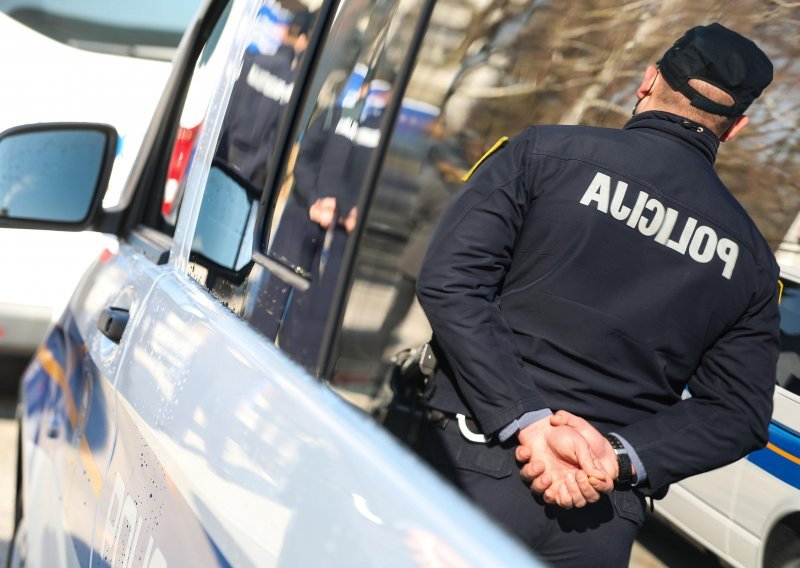 Zagrebačka policija mu oduzela automobil jer uporno vozi iako nikad nije položio vozački ispit