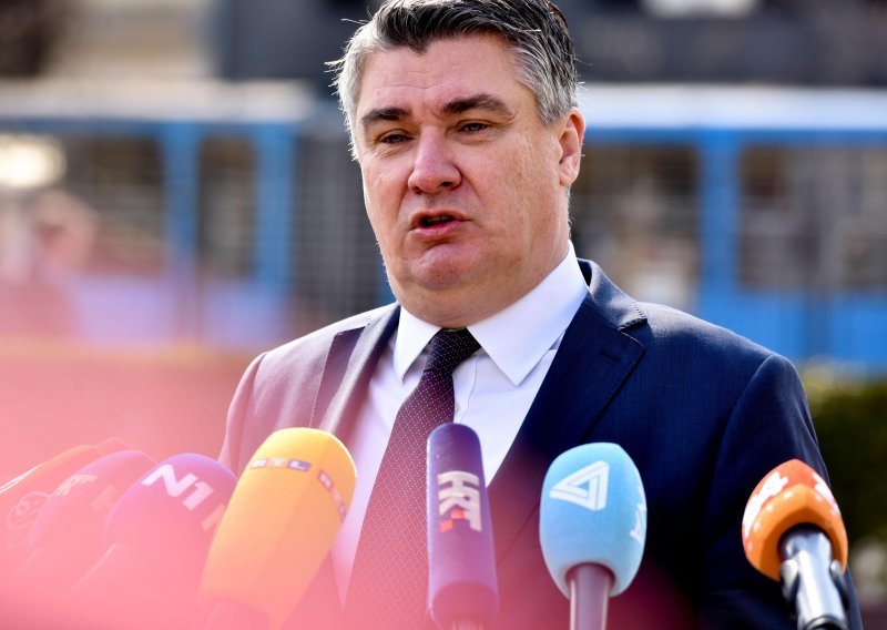 [VIDEO] Zoran Milanović novog ministra Paladina opisao kao 'političko mrtvorođenče', Dodiku neće uvoditi sankcije, a o NATO-u u Gruziji kaže: Tome ću se suprotstaviti!