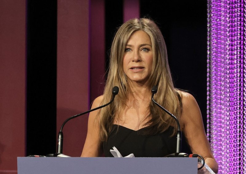 Jennifer Aniston obratila se svim snažnim ženama u Ukrajini porukom koja nikoga ne ostavlja ravnodušnim