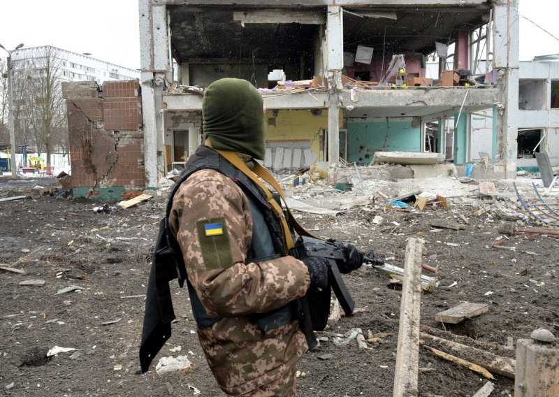 Rusija najavila svakodnevne koridore za evakuaciju Ukrajinaca prema Rusiji