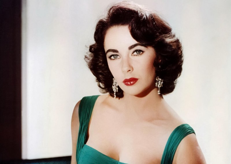 Nakon dugo godina o svom je odnosu s legendarnom Elizabeth Taylor progovorila njezina pokćerka