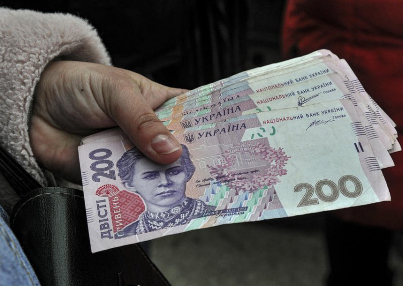 Rusija će zbog sankcija devizni dug možda vraćati u rubljima