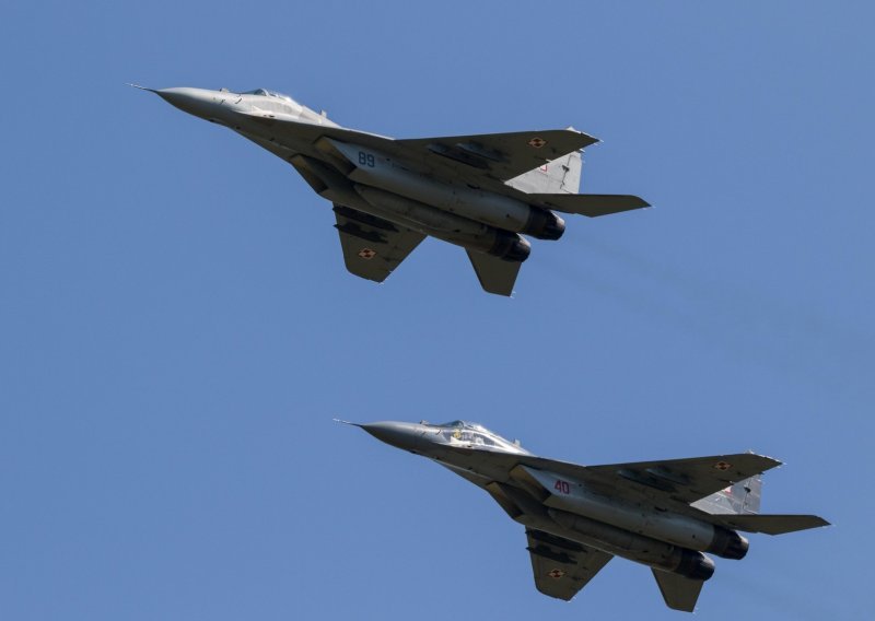 [VIDEO/FOTO] Poljaci su ponudili avione MiG-29 NATO-u za pomoć Ukrajini, Amerikanci su ih glatko odbili. Zašto je ta ideja potpuno neodrživa?