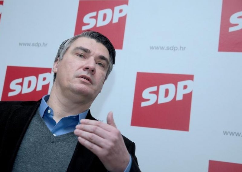 Ovo je taktika kojom će Zoran Milanović spasiti stolicu u SDP-u