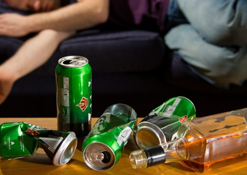 Posljedice pandemije mogle bi pogoršati konzumaciju alkohola u Europi
