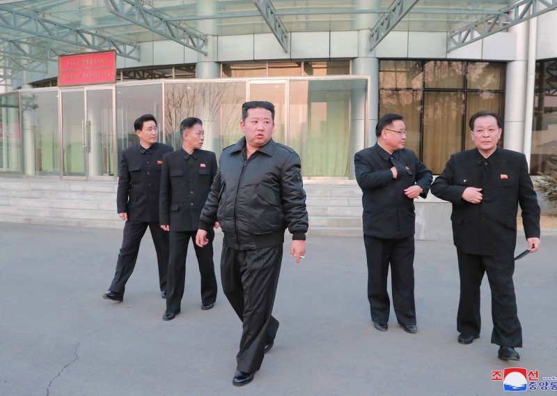 Sjeverna Koreja testirala novi interkontinentalni balistički projektil