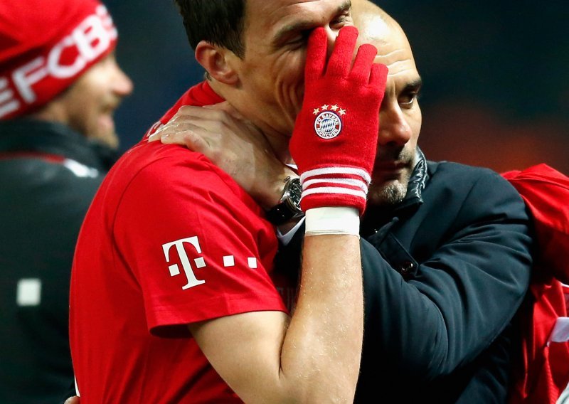 Definitivno kraj: Evo što je Guardiola poručio Mandži