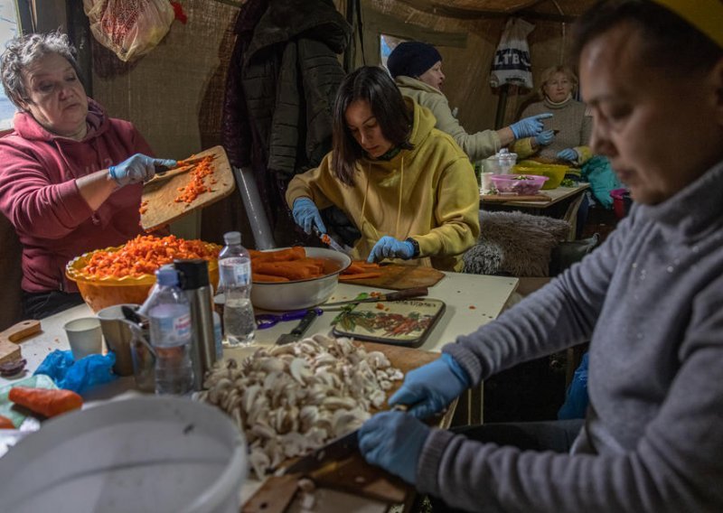 Kijev priprema dvotjednu zalihu hrane za dva milijuna ljudi