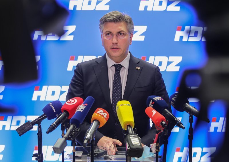 Plenković: Nije ugrožena opskrba ni gorivom niti hranom, svega ima dovoljno