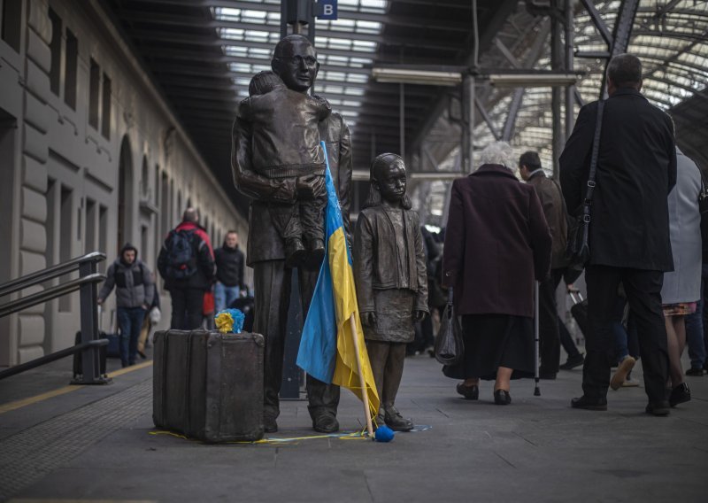 Odlazak trojice čelnika u Kijev pripreman u strogoj tajnosti, ne zna se kad i gdje se sastaju sa Zelenskim