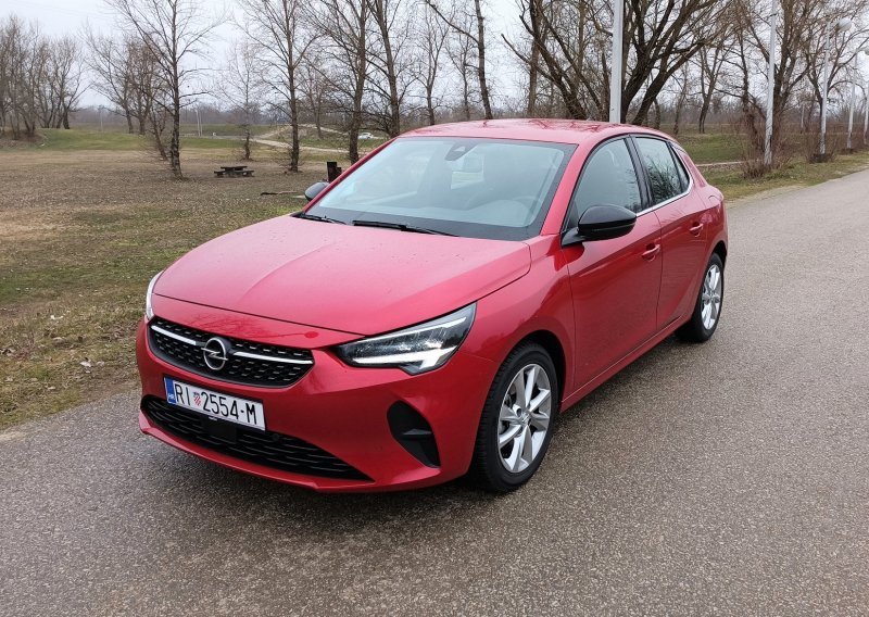 [FOTO/VIDEO] Vozili smo Opel Corsu Elegance 1.2 Turbo 100: Izvrstan mali gradski automobil B segmenta