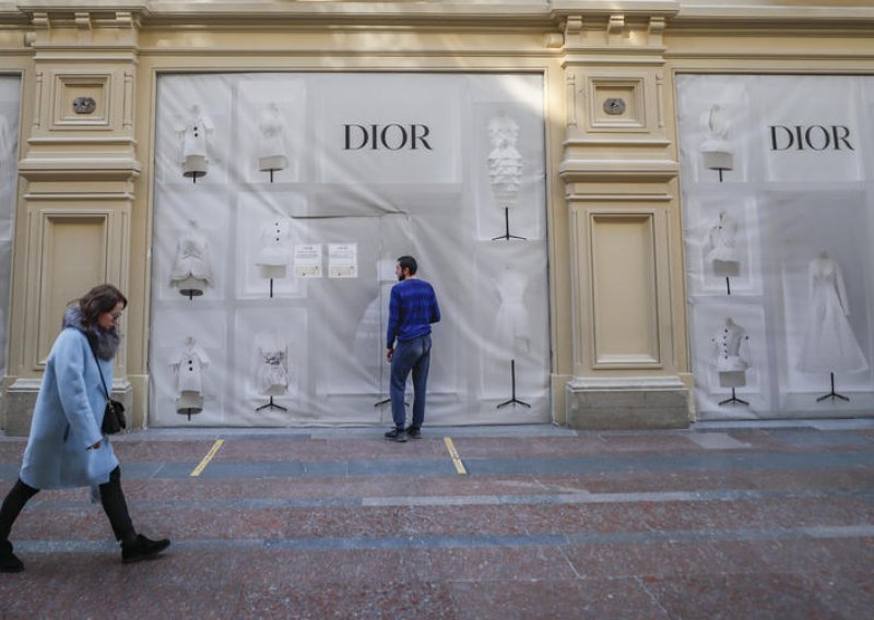 Zapadne sankcije dovele su Rusiju na rub bankrota, hoće li zaustaviti i Putinov ratni stroj?