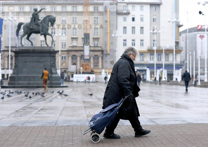 Počela isplata 'nacionalne mirovine', evo tko sve ima pravo na nju i kojem iznosu se može nadati