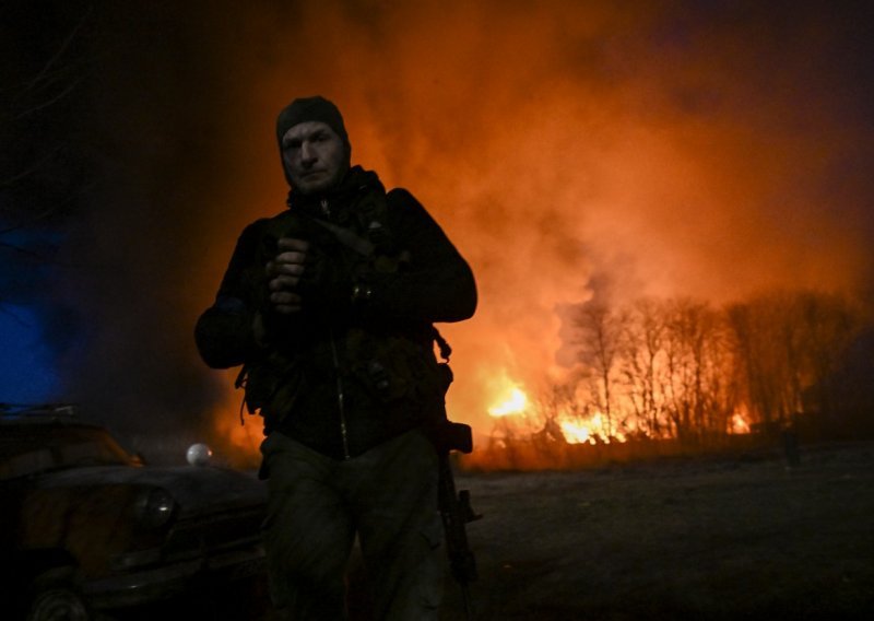 Ukrajina tvrdi da je zaustavila rusko napredovanje na nizu fronti