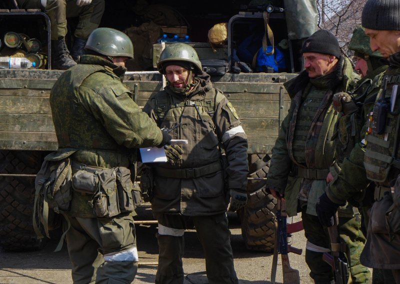 Moskva tvrdi da ruska vojska napreduje u Ukrajini