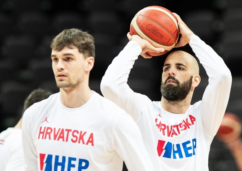 Hrvatska kolonija u ruskom Kazanju se povećala; reprezentativac Željko Šakić pridružio se Mariju Hezonji i trenerskom tandemu