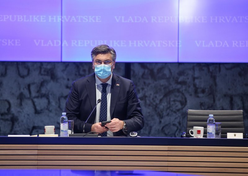 [VIDEO] Plenković: U Hrvatskoj 9357 ukrajinskih izbjeglica, pomažemo svim mogućim sredstvima