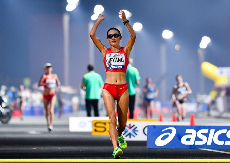 Kineskinji gotovo deset godina nakon utrke odlučili uručiti zlatnu medalju. I to s najvećeg sportskog dođaja na svijetu