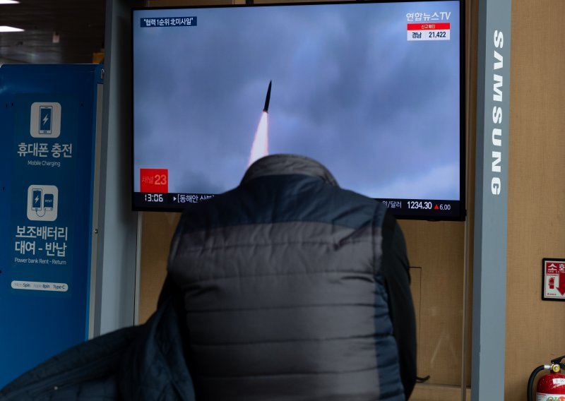 Sjeverna Koreja ispalila mogući interkontinentalni balistički projektil