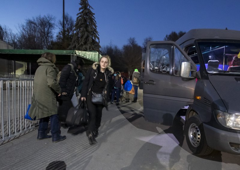 U Splitsko-dalmatinskoj županiji smješteno više od 1.500 izbjeglica iz Ukrajine, najveći problem je što nema tko čuvati djecu