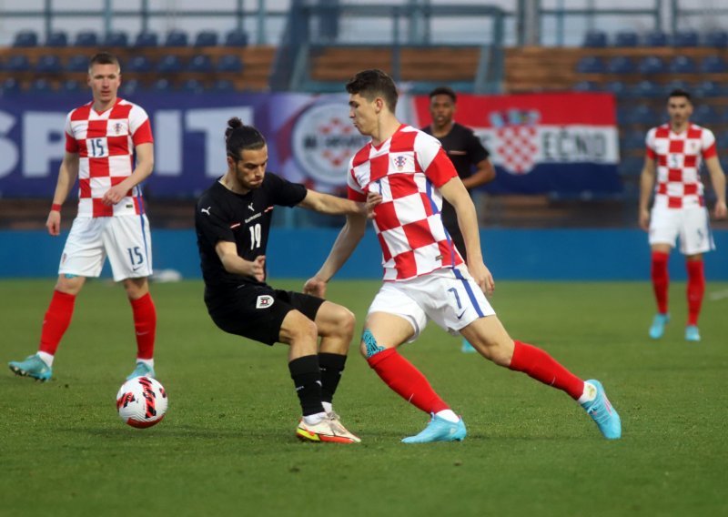 [VIDEO/FOTO] Mladi Vatreni i Igor Bišćan više nisu savršeni; Austrijanci su se u Varaždinu pokazali kao pretvrd orah, a Kačavenda pocrvenio