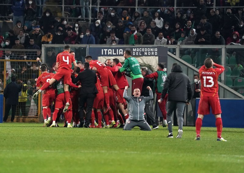 Država će se zaista isprsiti! Zna se koliko će novca podijeliti nogometaši Sjeverne Makedonije ukoliko naprave i drugo čudo