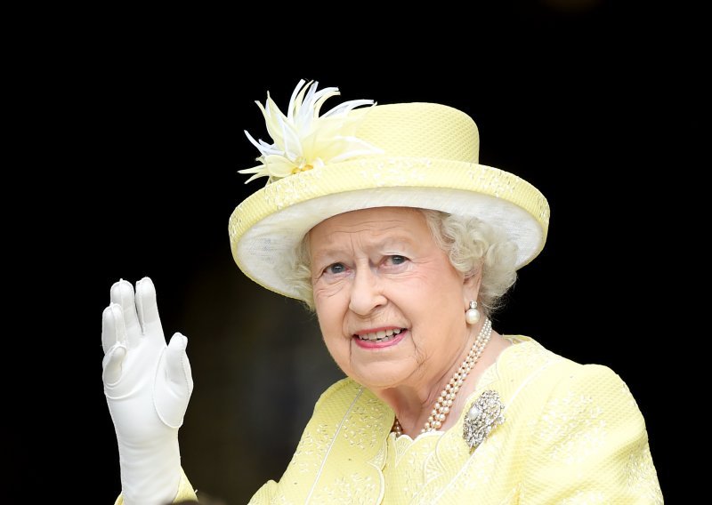 Kraljica Elizabeta očekuje se na ceremoniji u čast princa Filipa