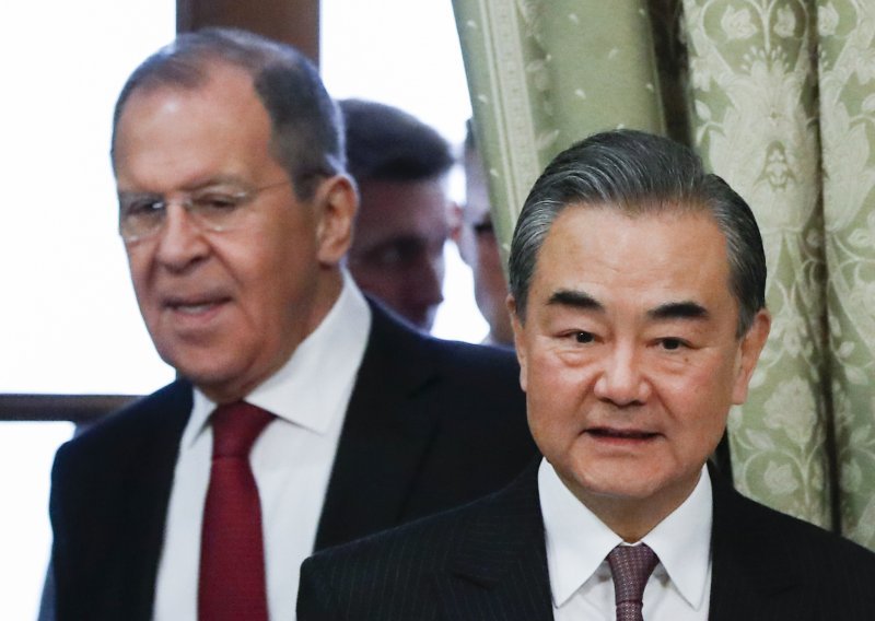 Rusija i Kina osuđuju zapadne sankcije Moskvi zbog Ukrajine
