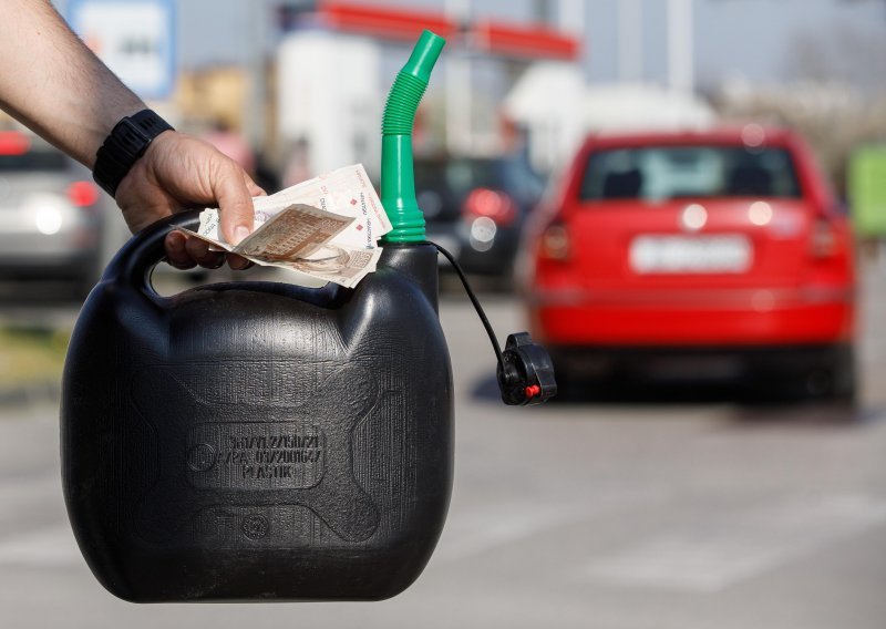 Benzin ponovno iznad 12 kuna; pogledajte koliko je gorivo poskupjelo