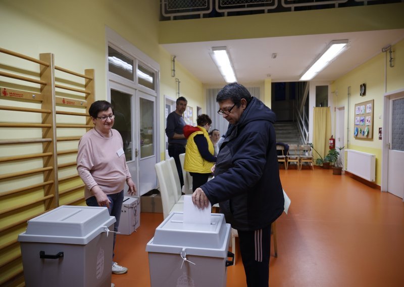 Otvorena birališta: Hoće li Mađari danas nagraditi Orbana ili će ga ipak svrgnuti s vlasti?