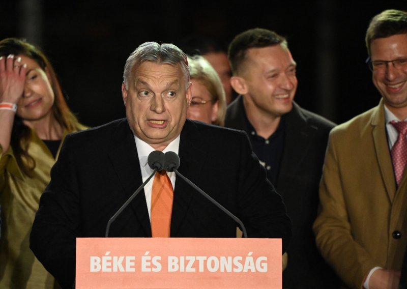 [FOTO] Orban: Ostvarili smo tako veliku pobjedu da se vidi s Mjeseca, a ne samo iz Bruxellesa