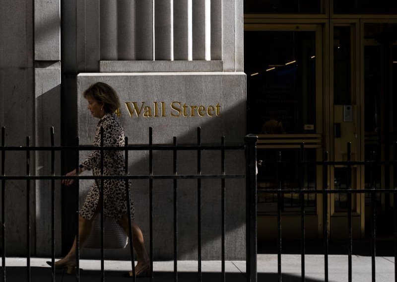 Tehnološki sektor potaknuo rast Wall Streeta, no SAD se suočava s neočekivanim padom gospodarstva