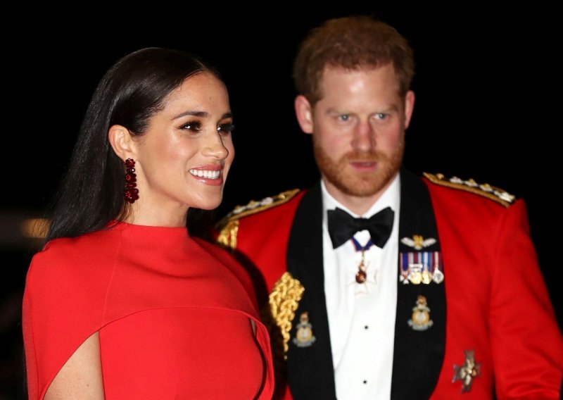 Nevjerojatni potez Meghan Markle: Riječ staru 470 godina vojvotkinja želi zaštititi i to zbog svog podcasta?!