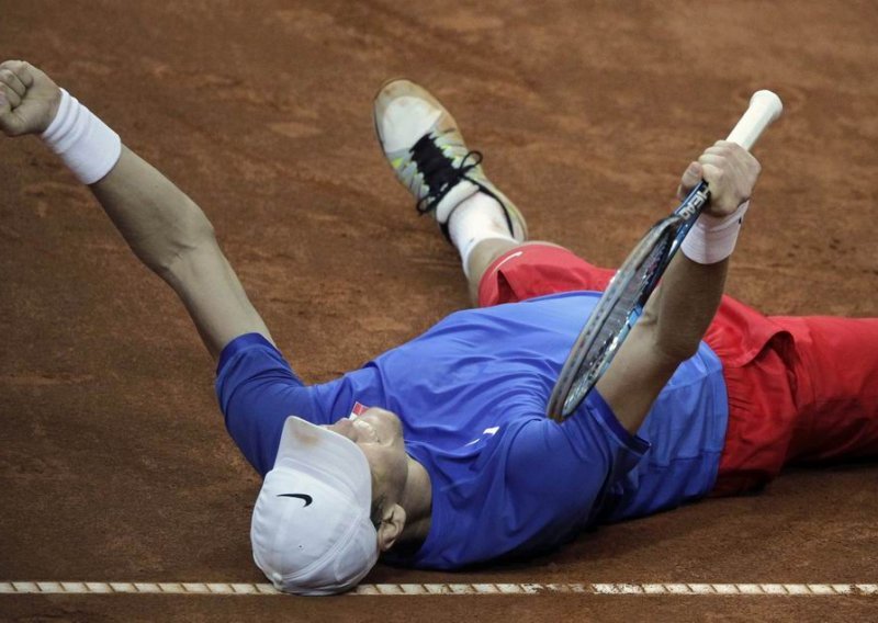 Berdych odveo Čehe u polufinale i na Argentinu